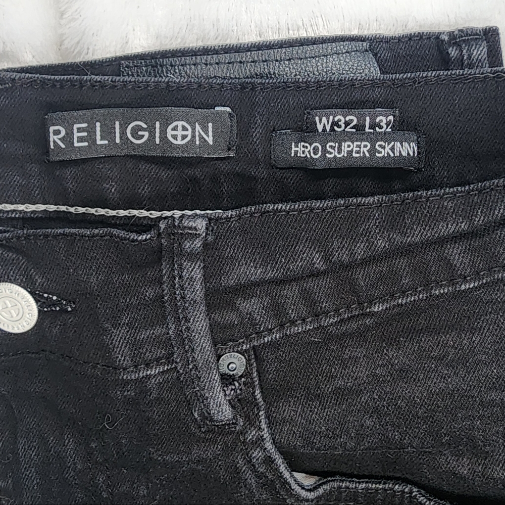 True Religion Black Cropped Women's Jeans - Picture 3 of 5